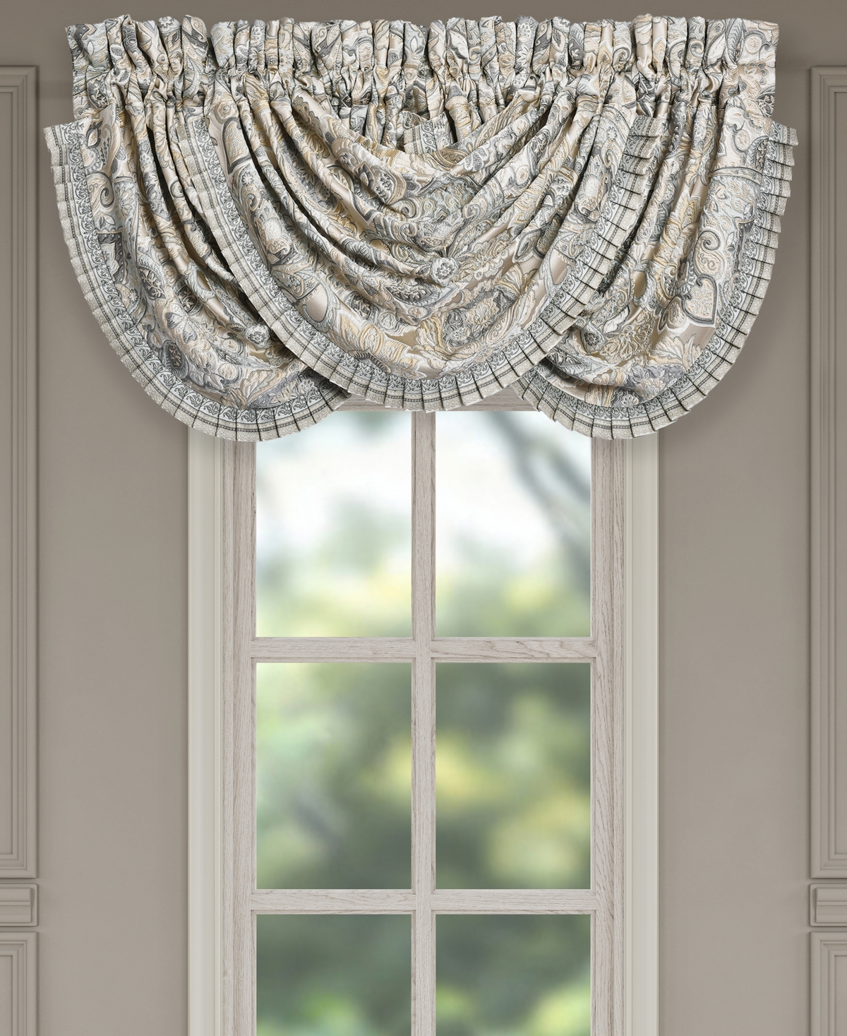 J Queen New York Annabelle Window Waterfall Valance, 33" X 49" In Blue