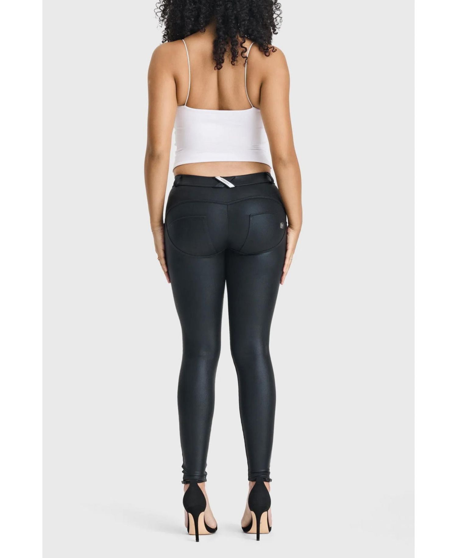 Women's Mid-Rise Sculpting Skinny Disco Pants