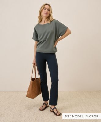 On the Go-To Bootcut Legging