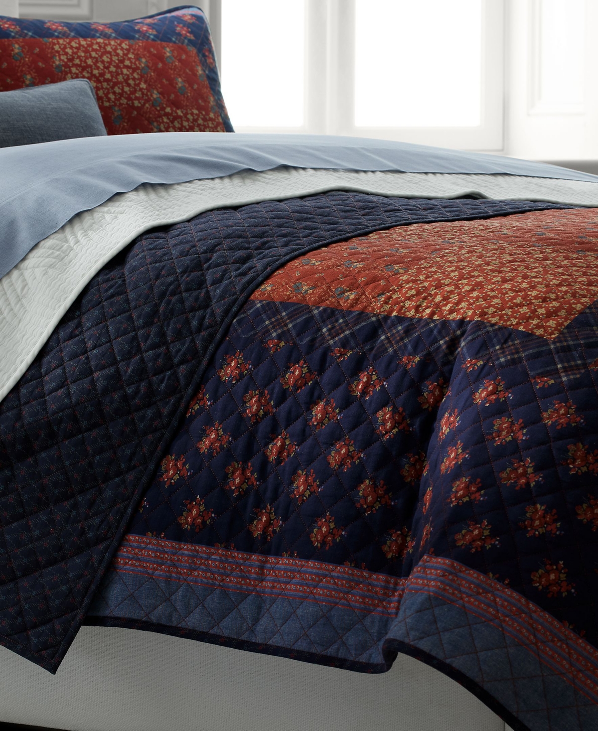 Ralph Lauren Claremont Soft Cotton Floral Quilt, King In Multi