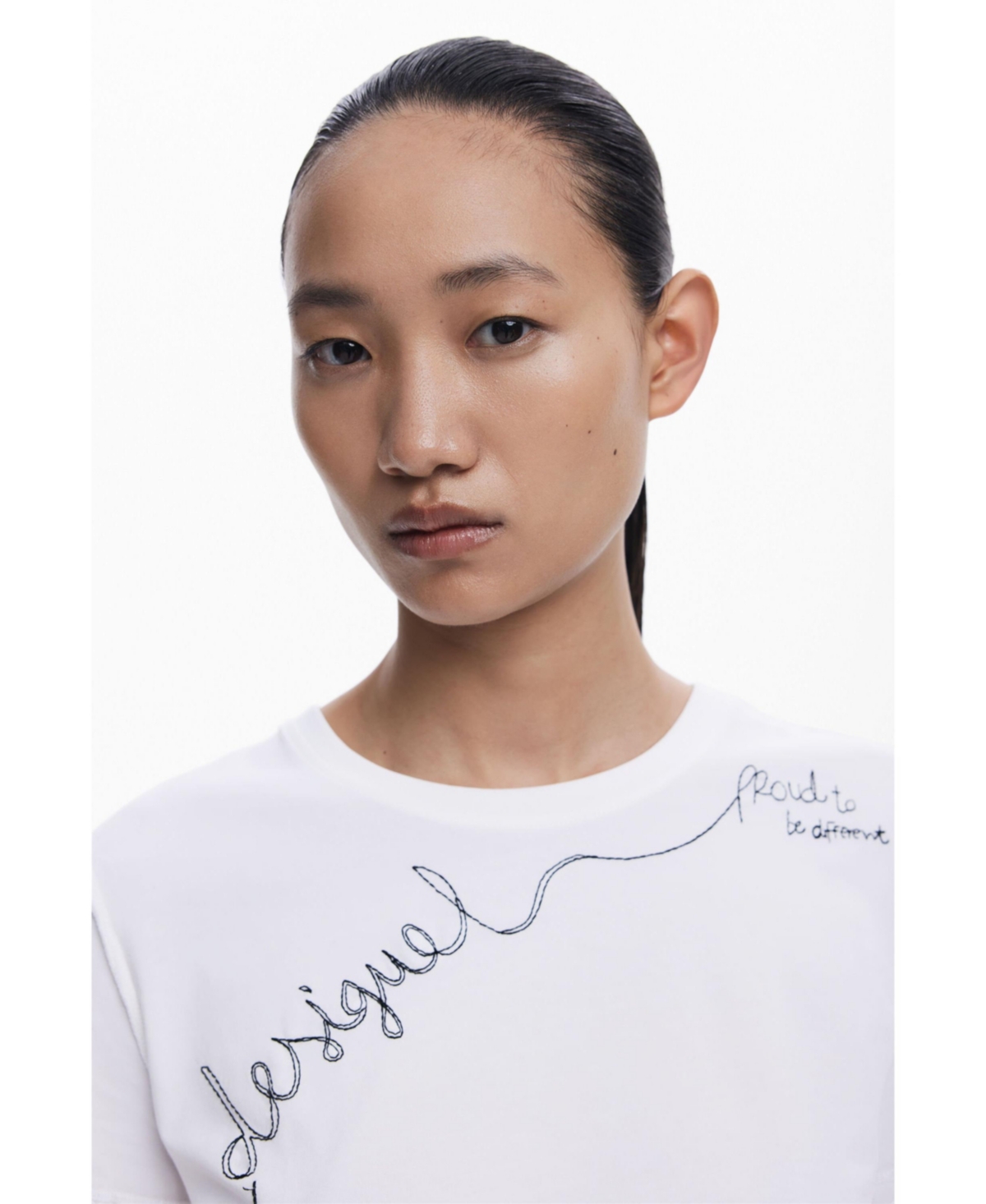 Desigual Embroidered Stretch Cotton T-shirt In White