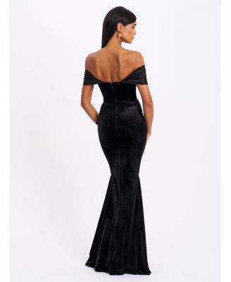 Women Qamra Black Velvet Off Shoulder Mermaid Maxi Dress