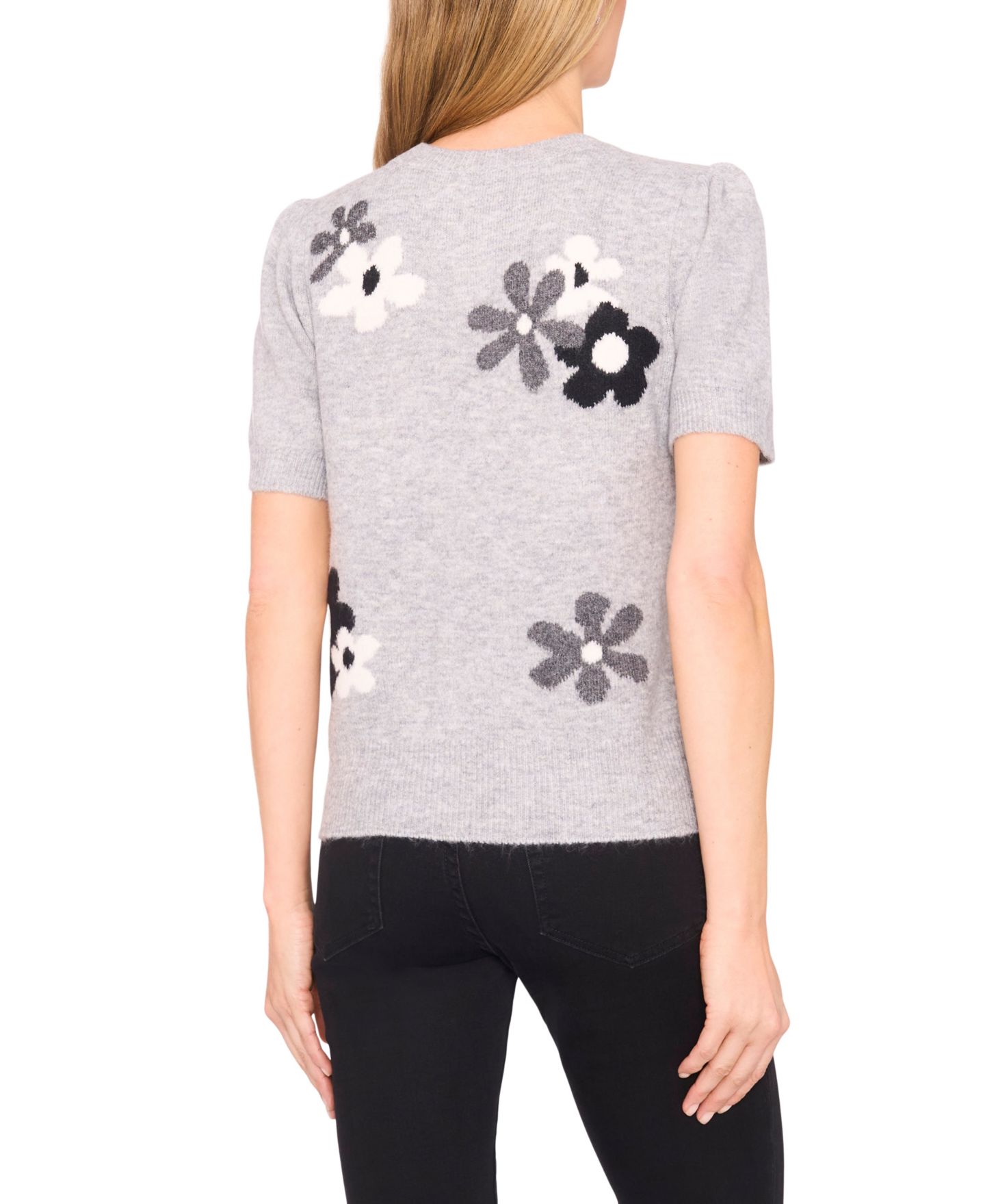 Женский свитер CeCe Crewneck Flower Patterned Knit Short-Sleeve, цвет: Светлый меланжевый серый — фото 3