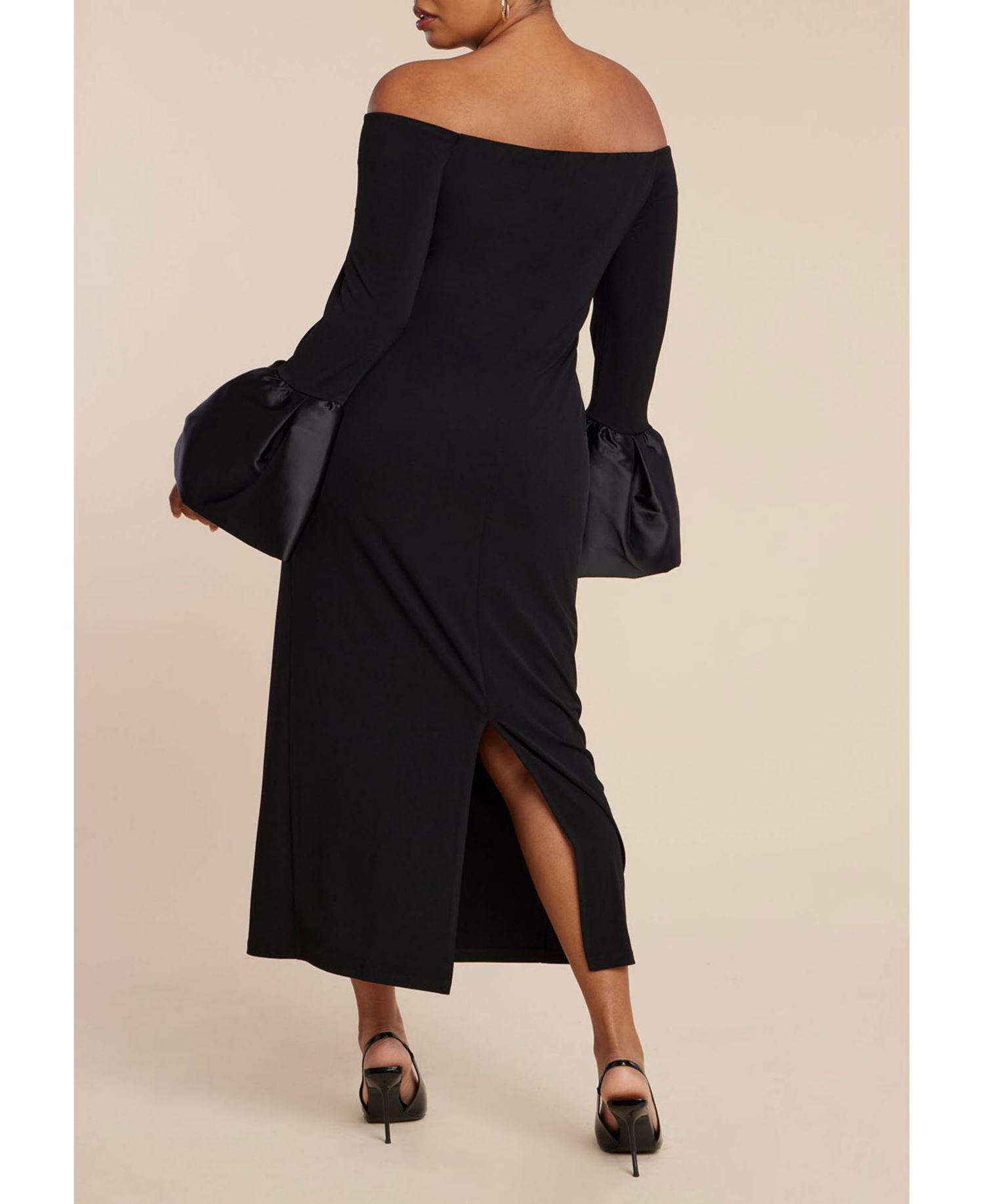 Women's Plus Size Off Shoulder Cuff Detail Maxi Dress