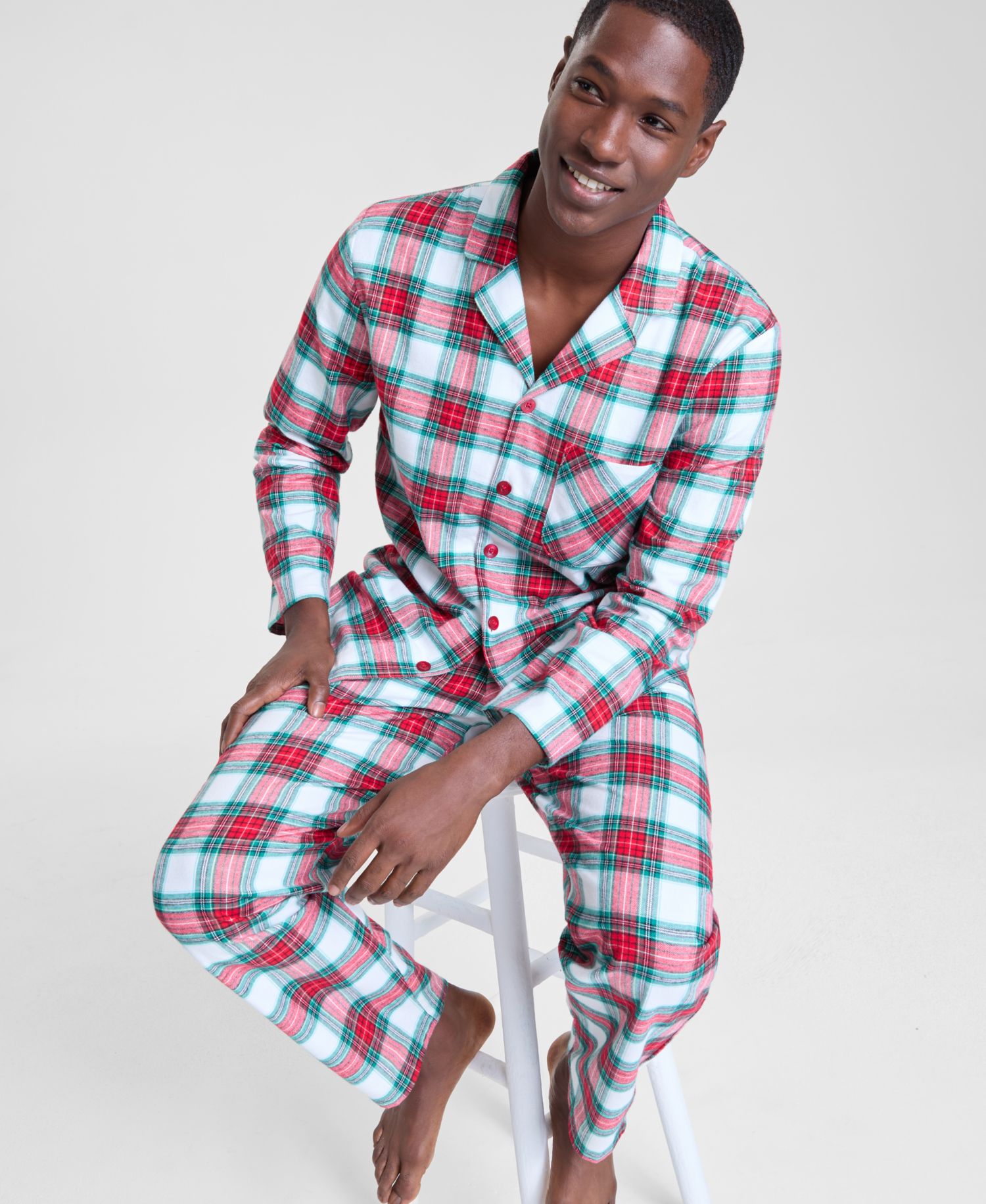 Men's Merry Plaid Notch Collar Matching Family Pajamas Set
