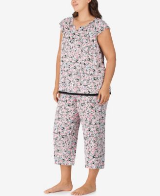 Plus Size Short Sleeve Cropped Pajama Set