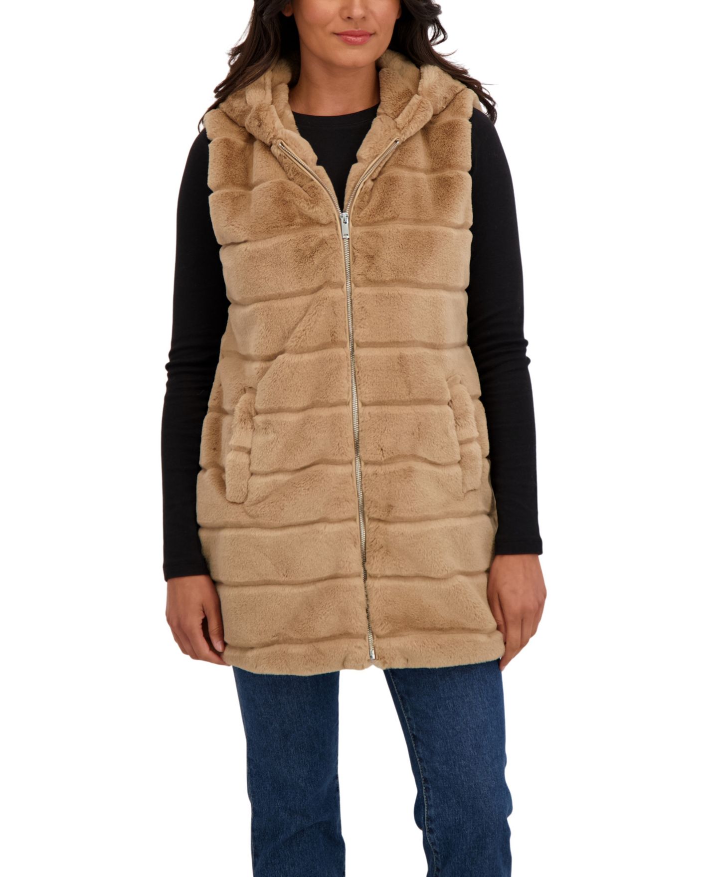 Женский жилет Sebby Collection Hooded Grooved 3/4 Faux Fur Vest, цвет: Верблюжий — фото 1