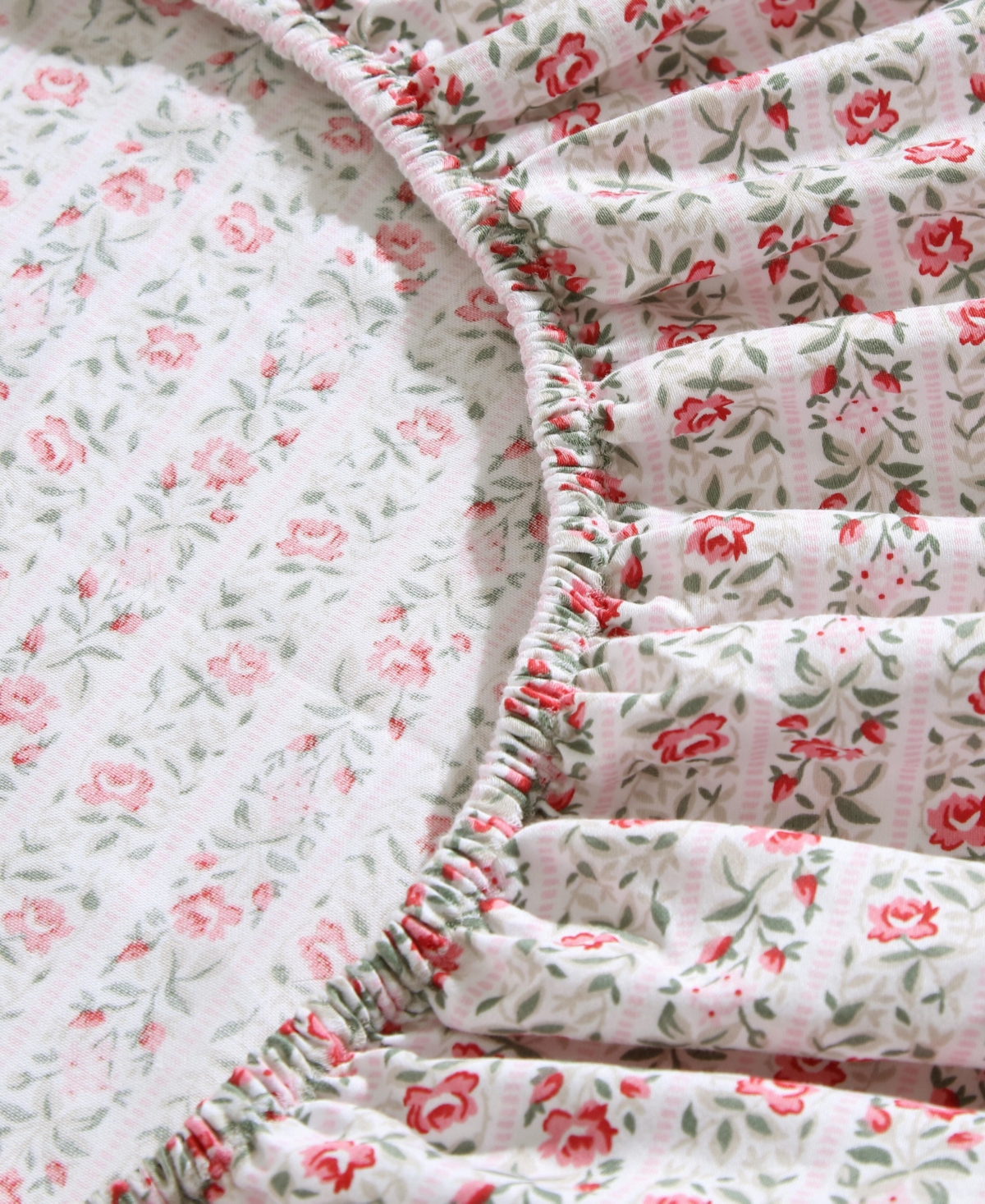 Laura Ashley Closeout!  300 Thread Count Cotton Sateen 4-pc. Sheet Set, Queen In Pink