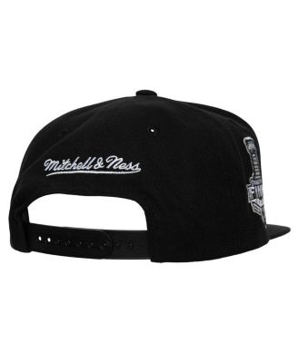 Men's Black Tampa Bay Lightning Core Top Spot Snapback Hat