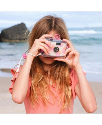 Underwater Camera: Sea Seeker Strawberry