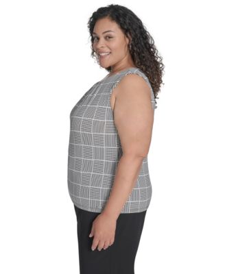 Plus Size Pleated Top