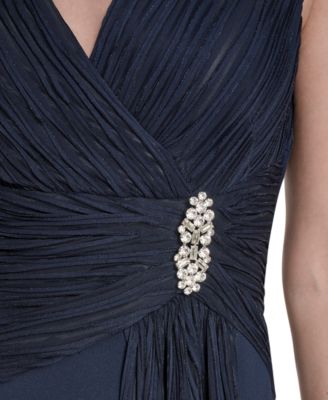 Petite Sleeveless V-neck Dress