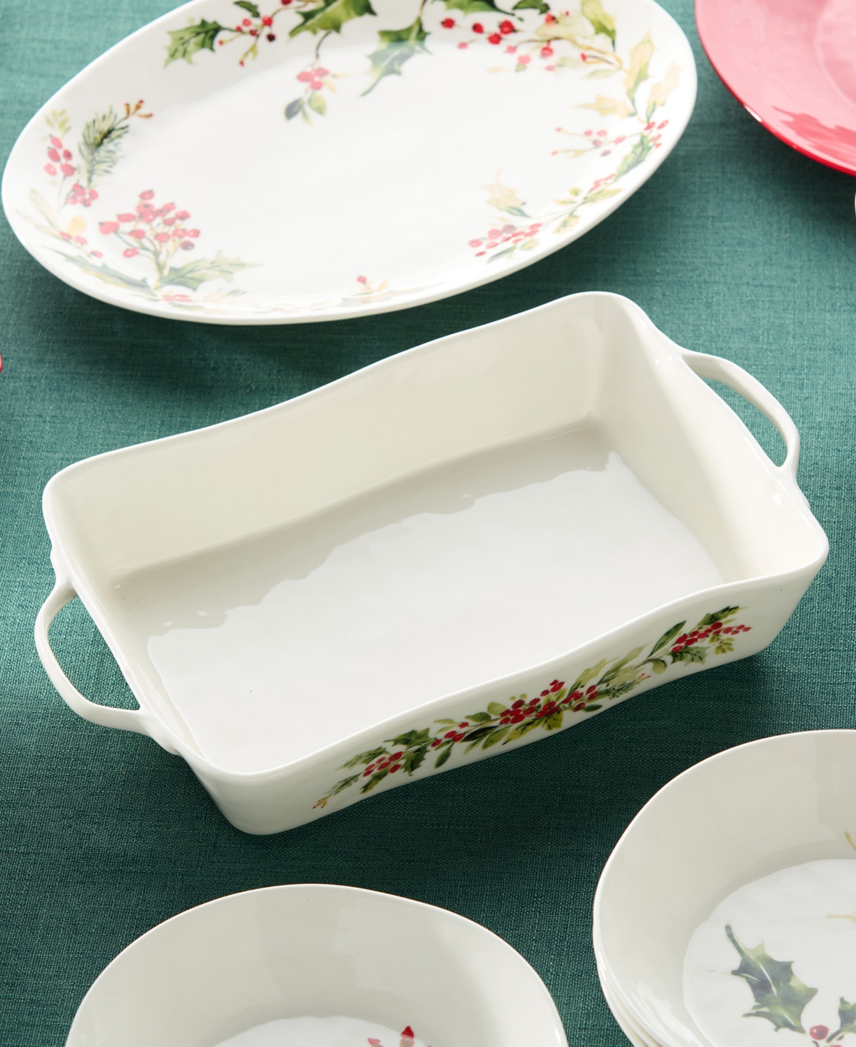Certified International Holly Vines Medium Rectangular Baker In Multi