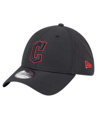 New Era - Men's Black Cleveland Guardians Night 39THIRTY Flex Hat