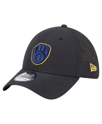 New Era - Men's Black Milwaukee Brewers Night 39THIRTY Flex Hat