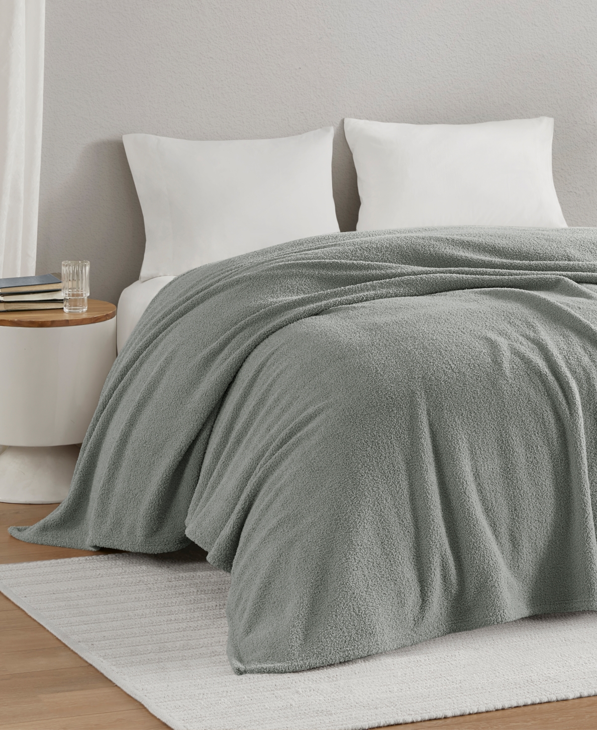 Premier Comfort Feathersoft Lightweight Knit Blanket, King In Gray