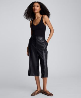 Women's V-neck Sleeveless Tank Top