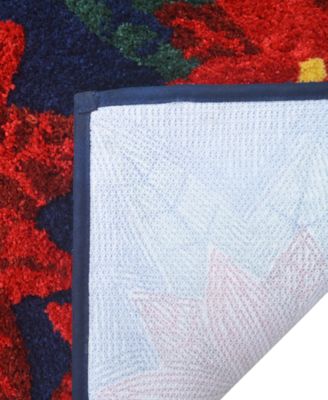 Poinsettia Bath Rug, 20" x 32"  