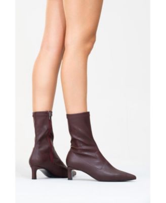 Lewin Pointed Toe Stiletto Boot