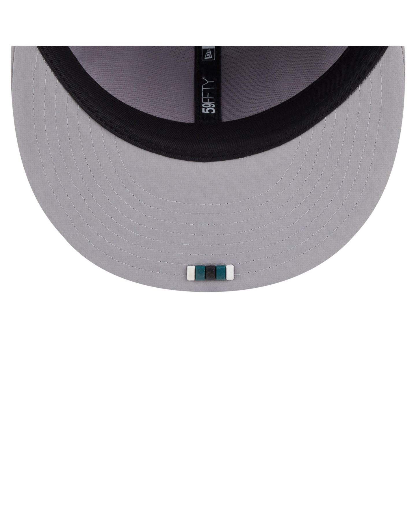 Мужская кепка New Era Gray Philadelphia Eagles 2025 Sideline 59FIFTY Fitted Hat — фото 2
