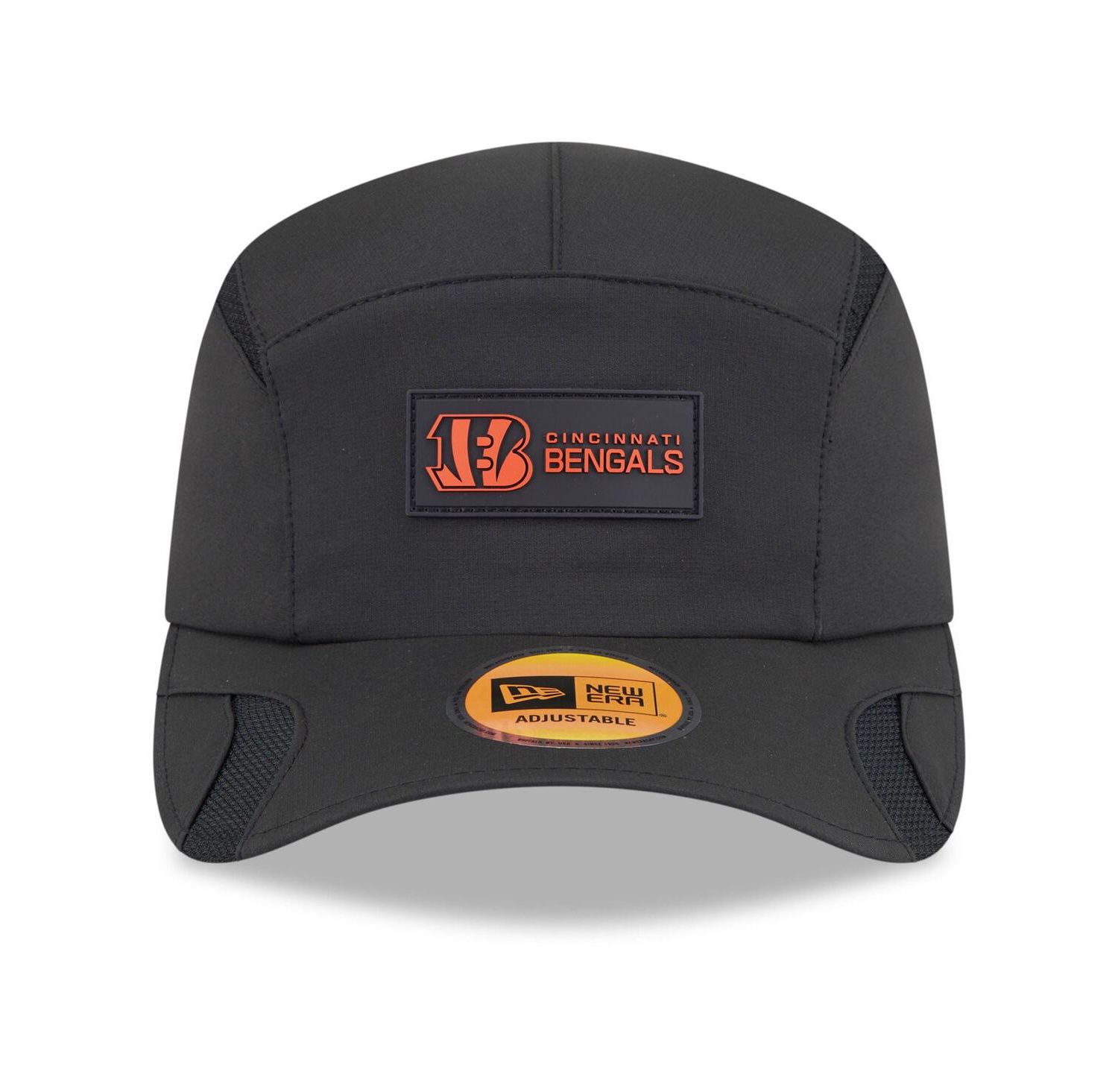 Men's Black Cincinnati Bengals 2025 Sideline Runner Adjustable Hat