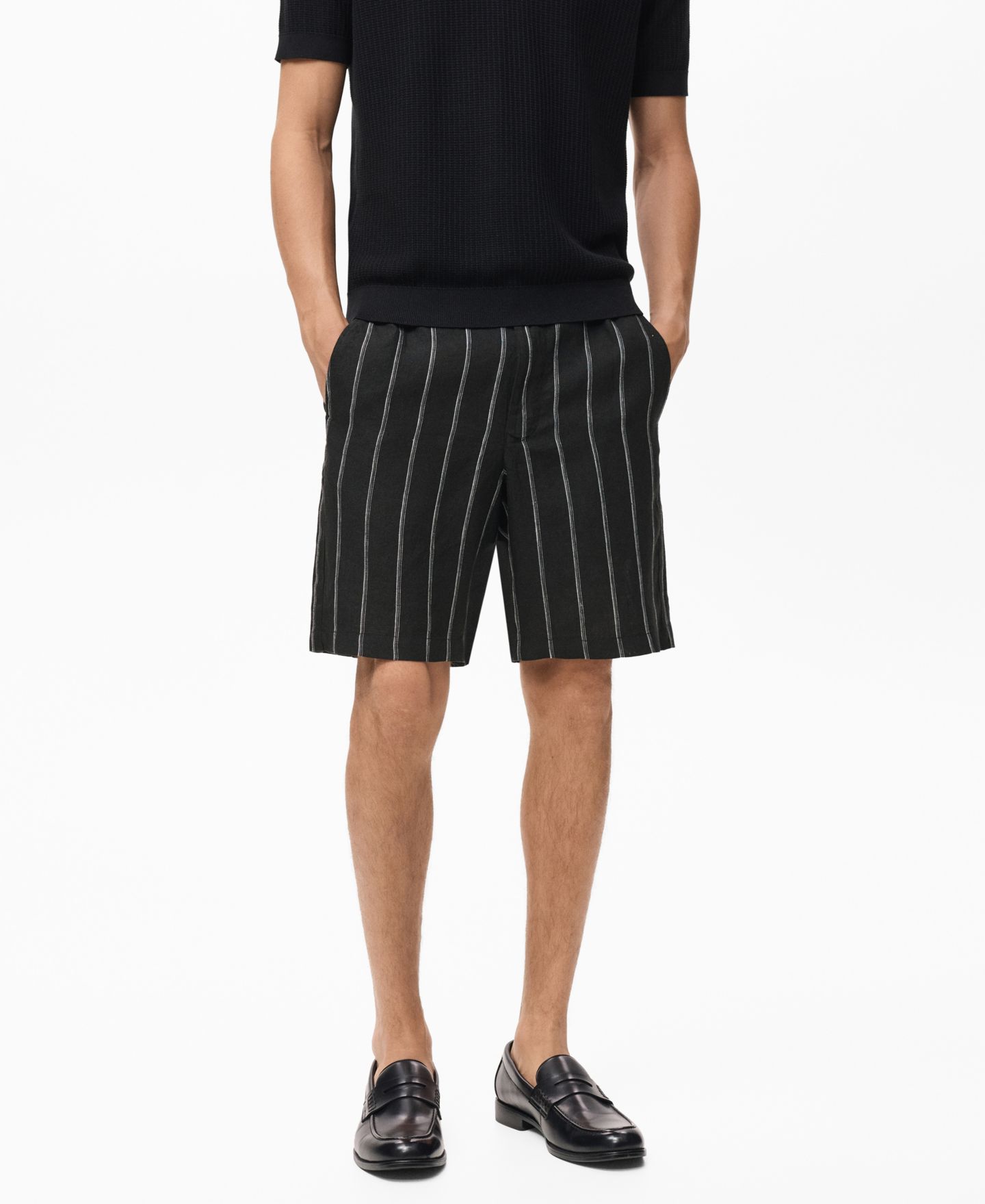 Мужские шорты Mango Striped Linen-Blend 8.5" Bermuda, цвет: Угольный — фото 1