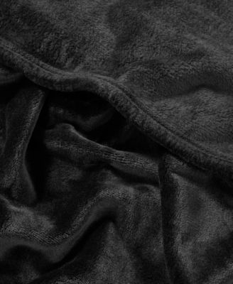 Plush Throw, 50" x 70"