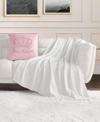 Plush Throw, 50" x 70"