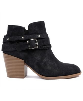 Women's Sansa Closed Toe Ankle Booties