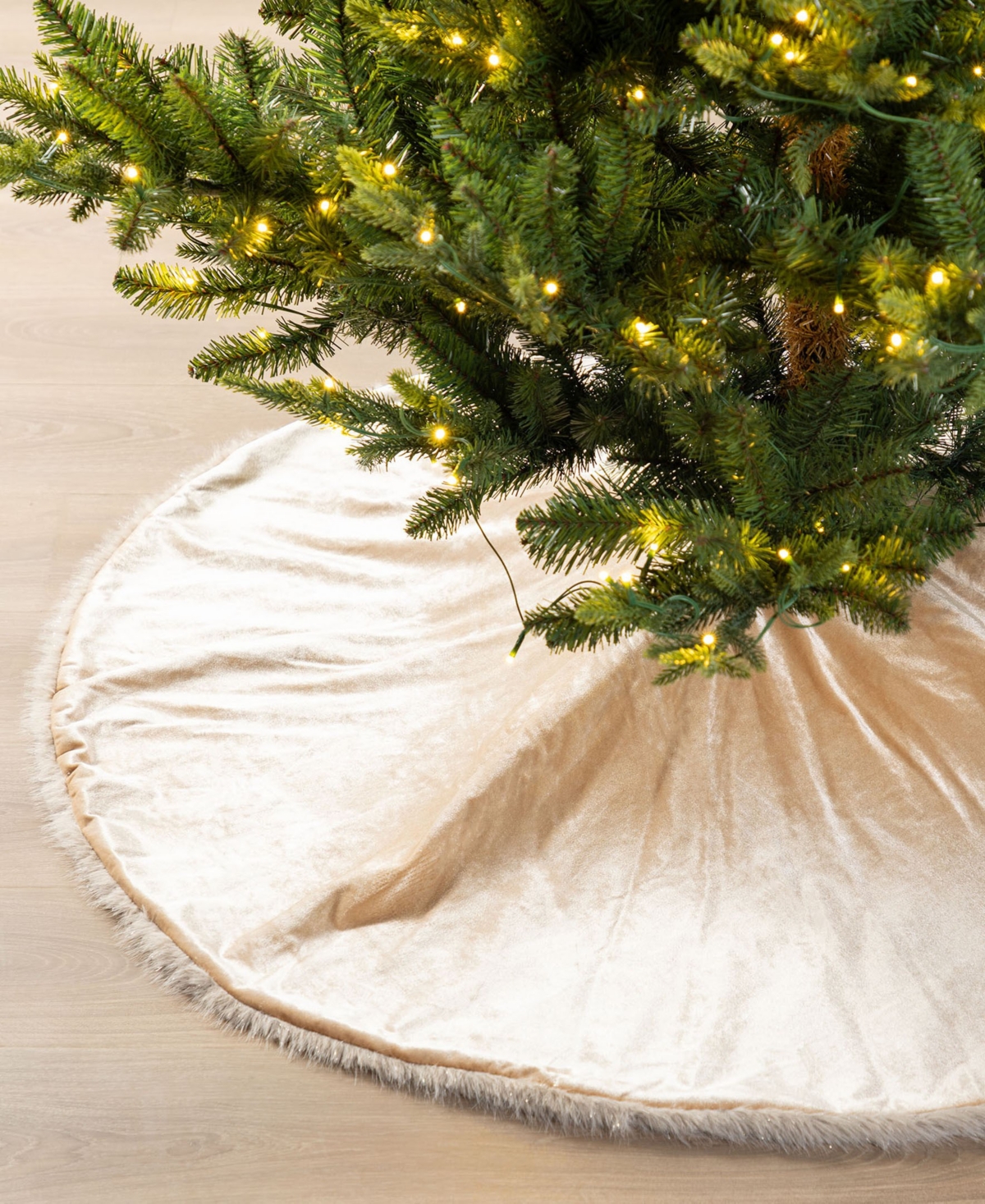 Glitzhome 48" Reversible Korean Fleece Christmas Tree Skirt In Multi