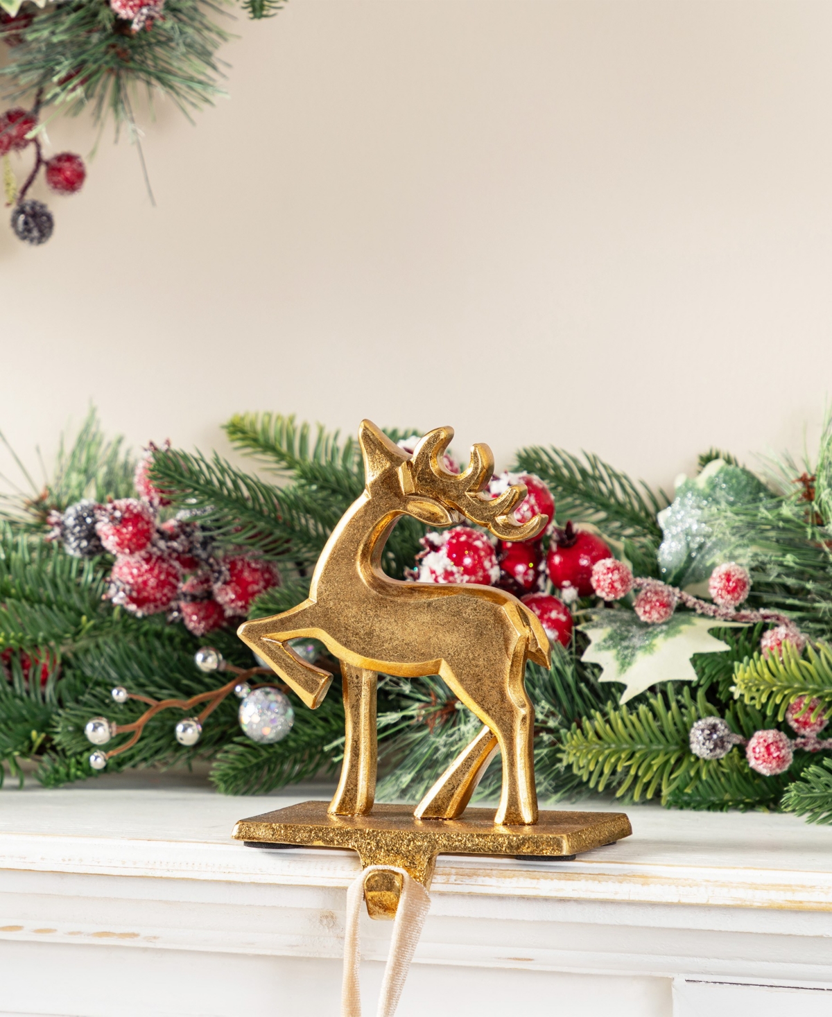Glitzhome Christmas Resin Tree And Reindeer Stocking Holders, Set Of 3 In Multi