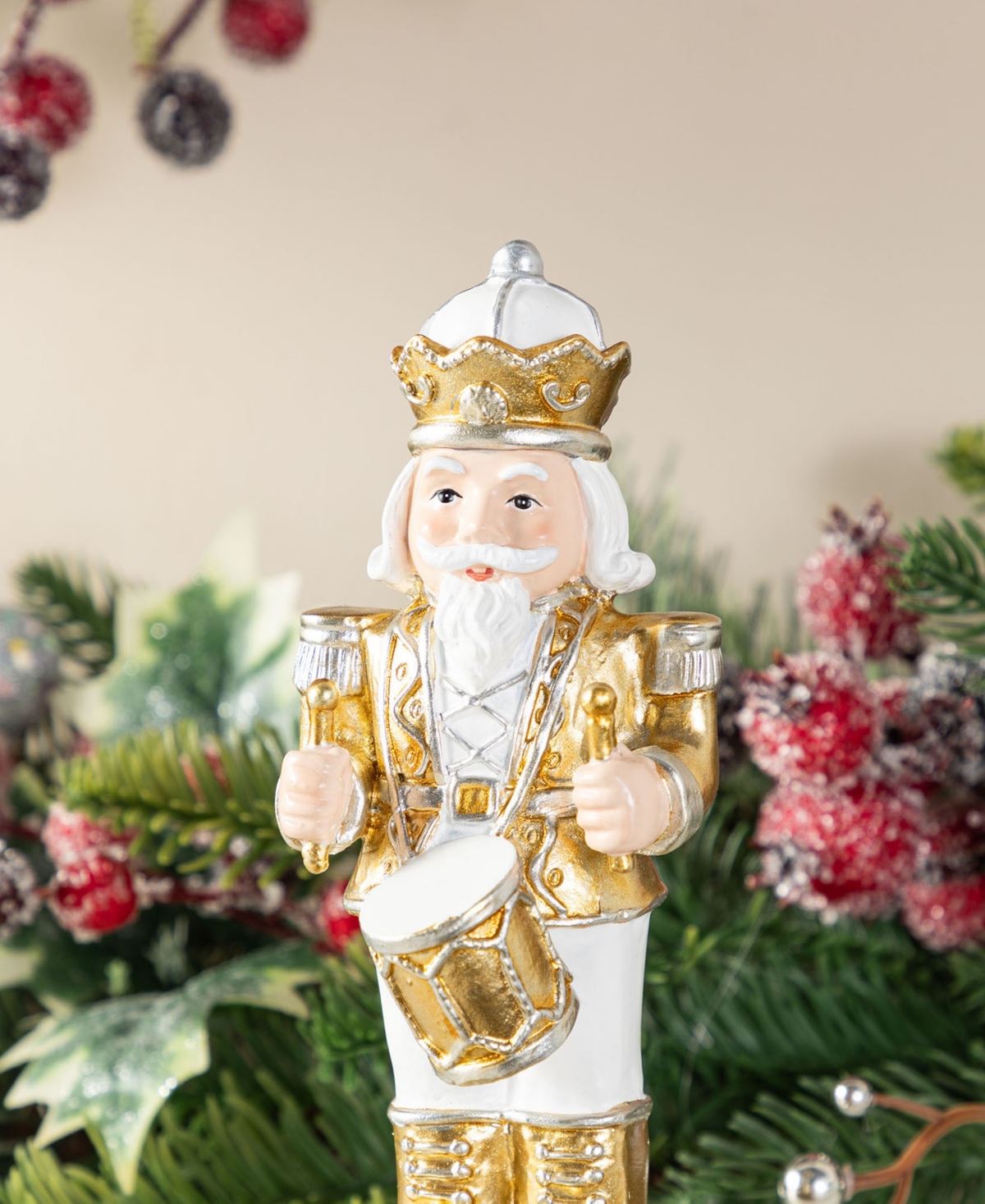 Glitzhome Christmas Resin Nutcracker Stocking Holders, Set Of 2 In Multi