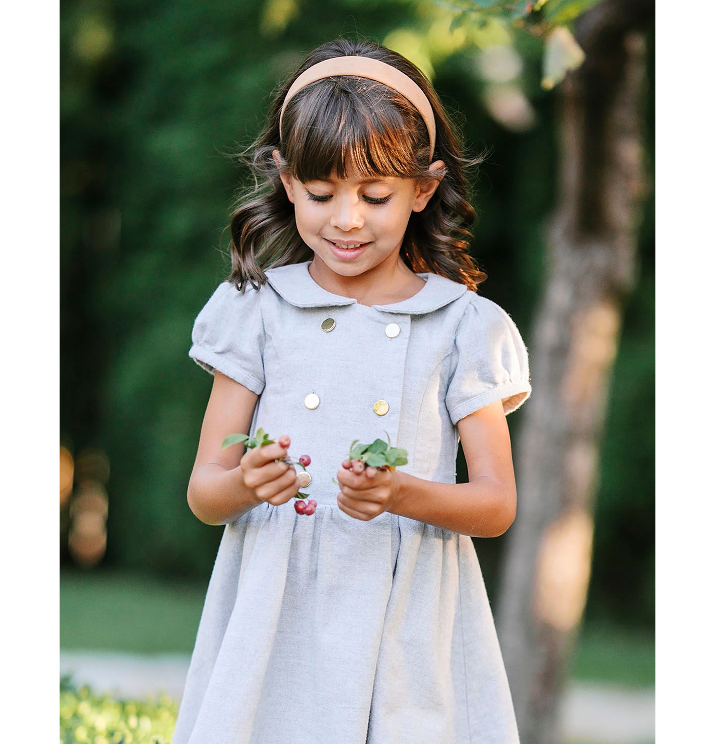 Платье Hope & Henry Organic Double Breasted Flannel Dress with Collar для девочек, цвет: Серый меланжевый — фото 6