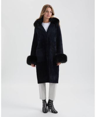Women's Longline Elegant Coatigan with Detachable Fur Collar and Cuffs
