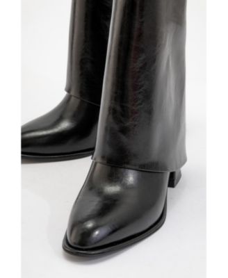 Ellas Chunky Heel Boot