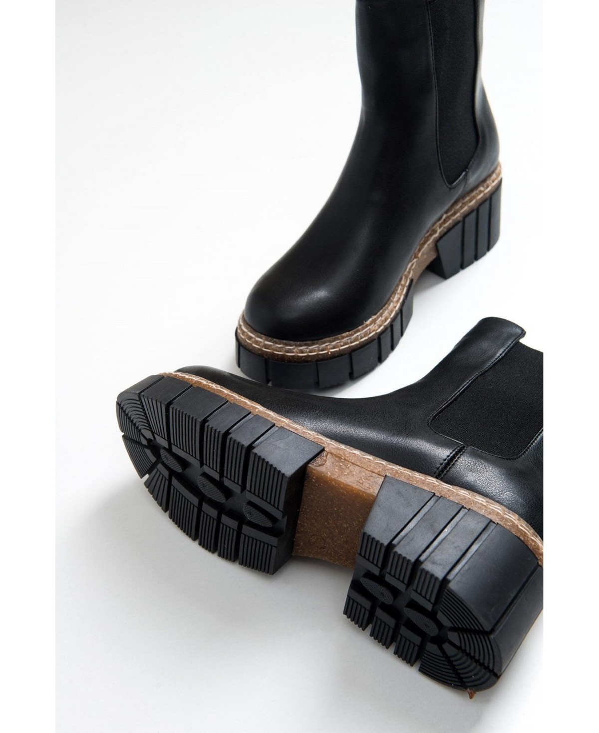 Prologue Shoes Luz Block Heel Boot