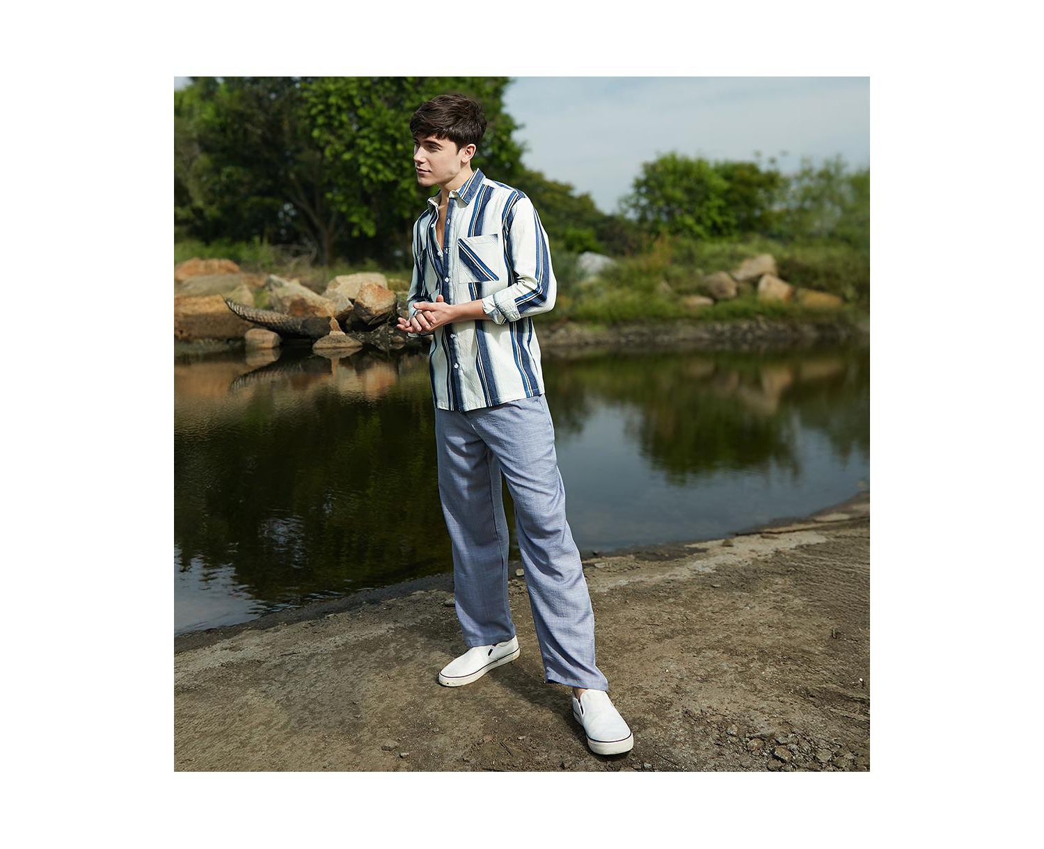 Men's Shadow-Striped Oversized Shirt.