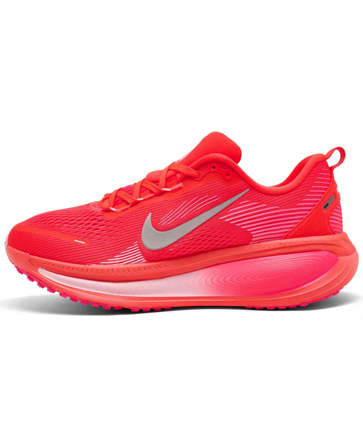 Nike Vomero 18 Running Shoe In Red