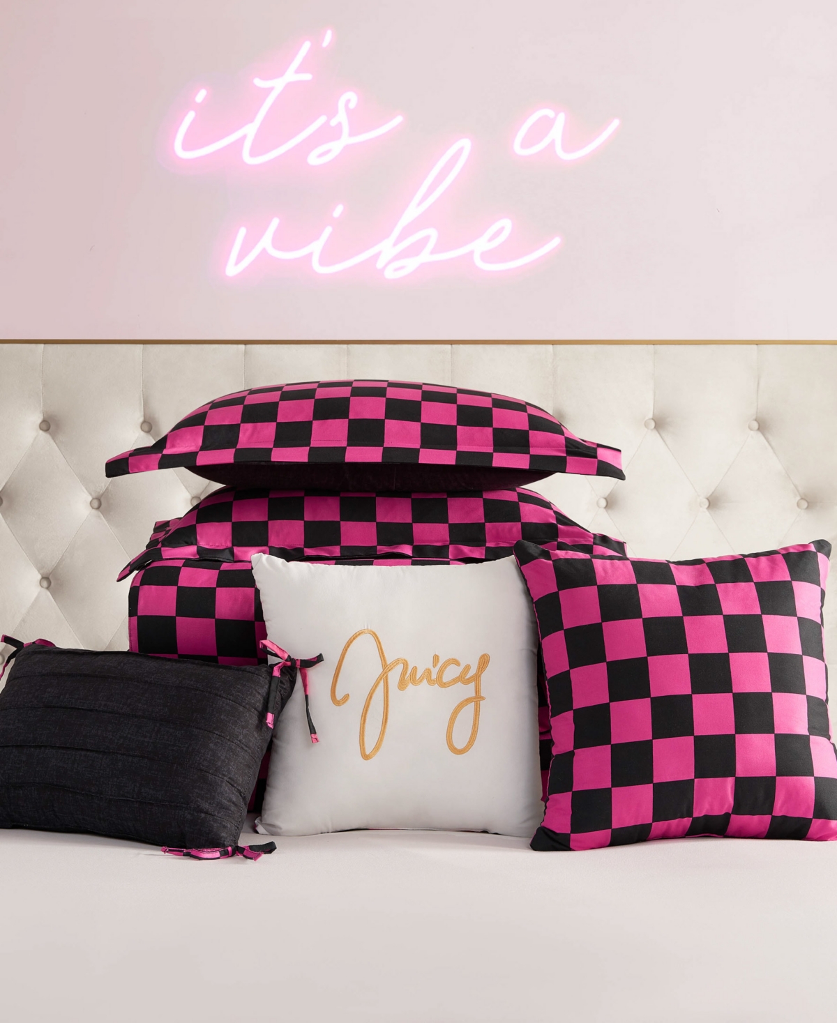 Juicy Couture Checkerboard Reversible 5-pc. Comforter Set, Twin/twin Xl In Pink