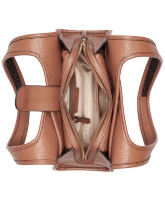 Lyla Signature-Blocked Shoulder