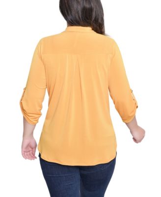 Petite 3/4 Sleeve Zip Front Top
