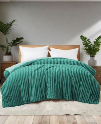 Year Round Plush Flannel Comforter, Queen