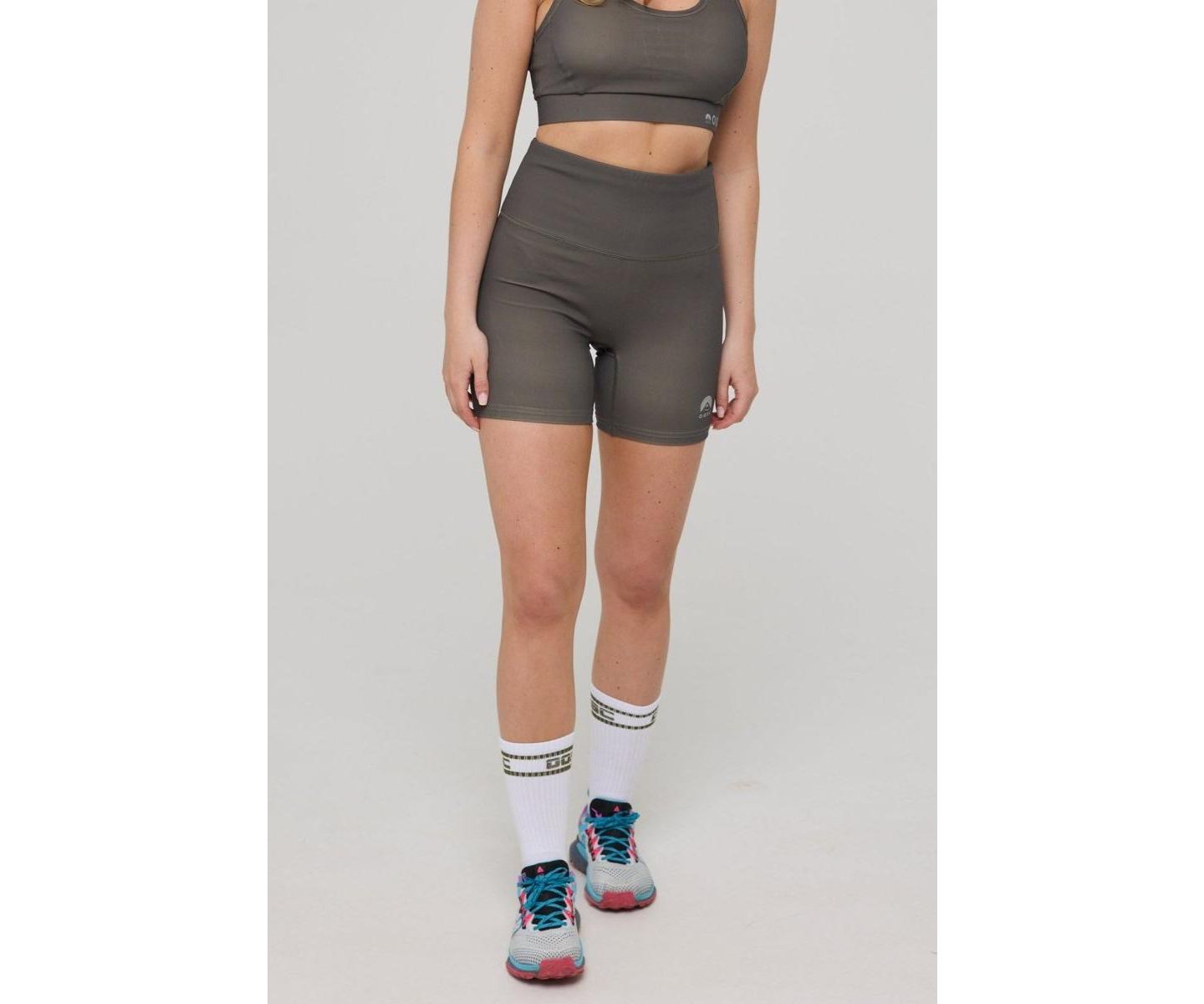 Женские шорты OOSC Infinite High Waisted Shorts - Khaki, цвет: Хаки — фото 1