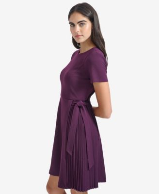 Women's Short Sleeve Pleat Dress