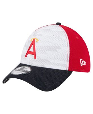 New Era - Men's Red/Navy Los Angeles Angels 2025 MLB Clubhouse 39THIRTY Flex Hat