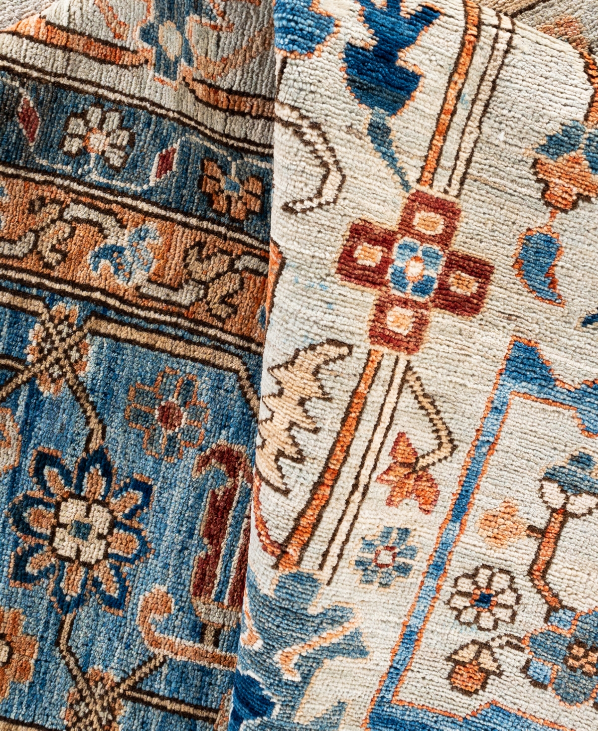 Adorn Hand Woven Rugs Serapi M0103-55 10'1"x13'9" Area Rug In Gray