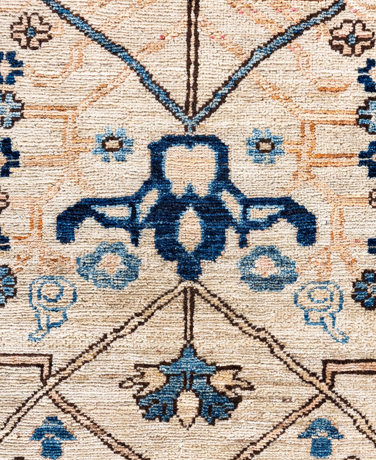 Adorn Hand Woven Rugs Serapi M0103- 8'1"x9'11" Area Rug