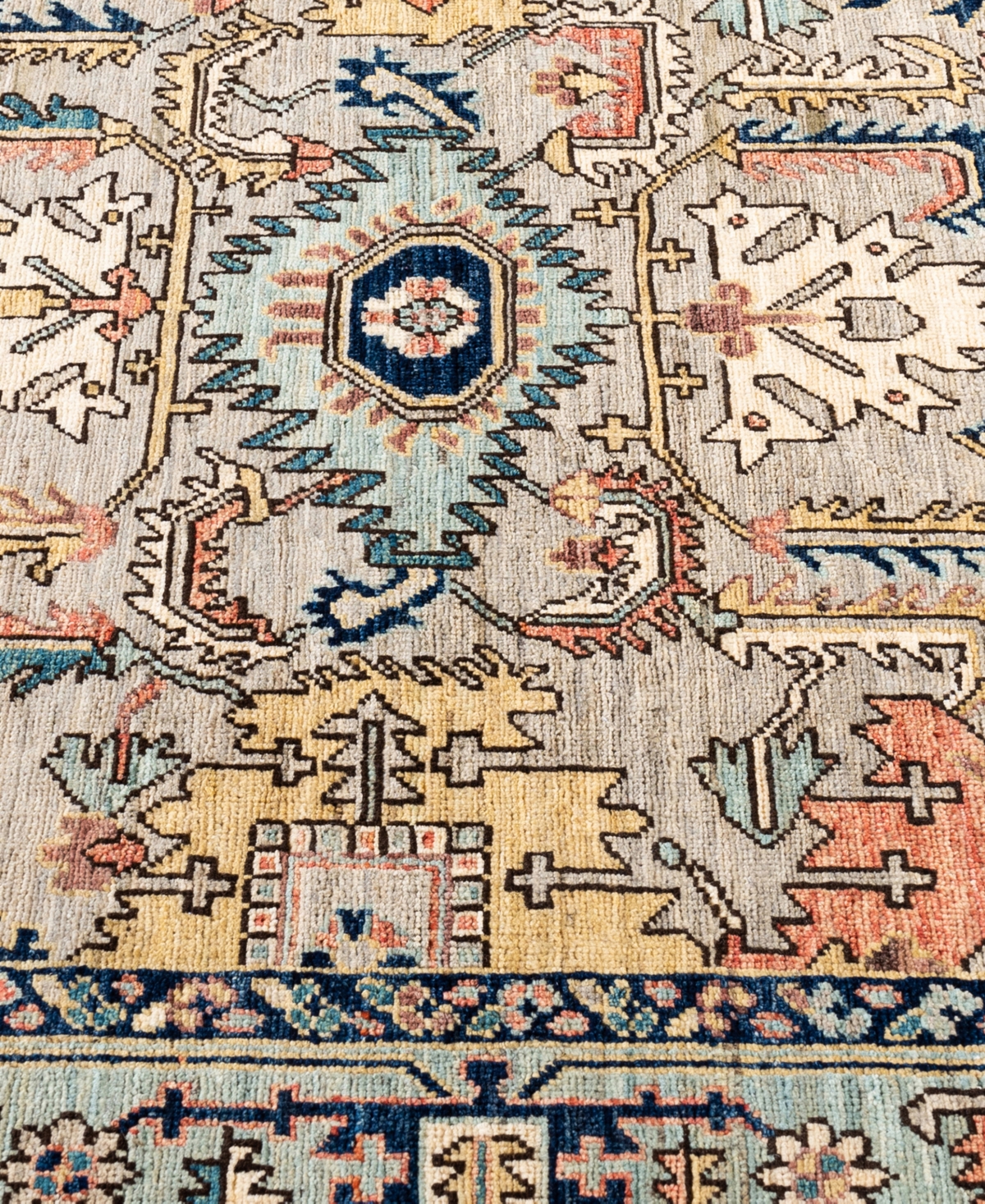 Adorn Hand Woven Rugs Serapi M0103-298 4'1"x5'11" Area Rug In Gray