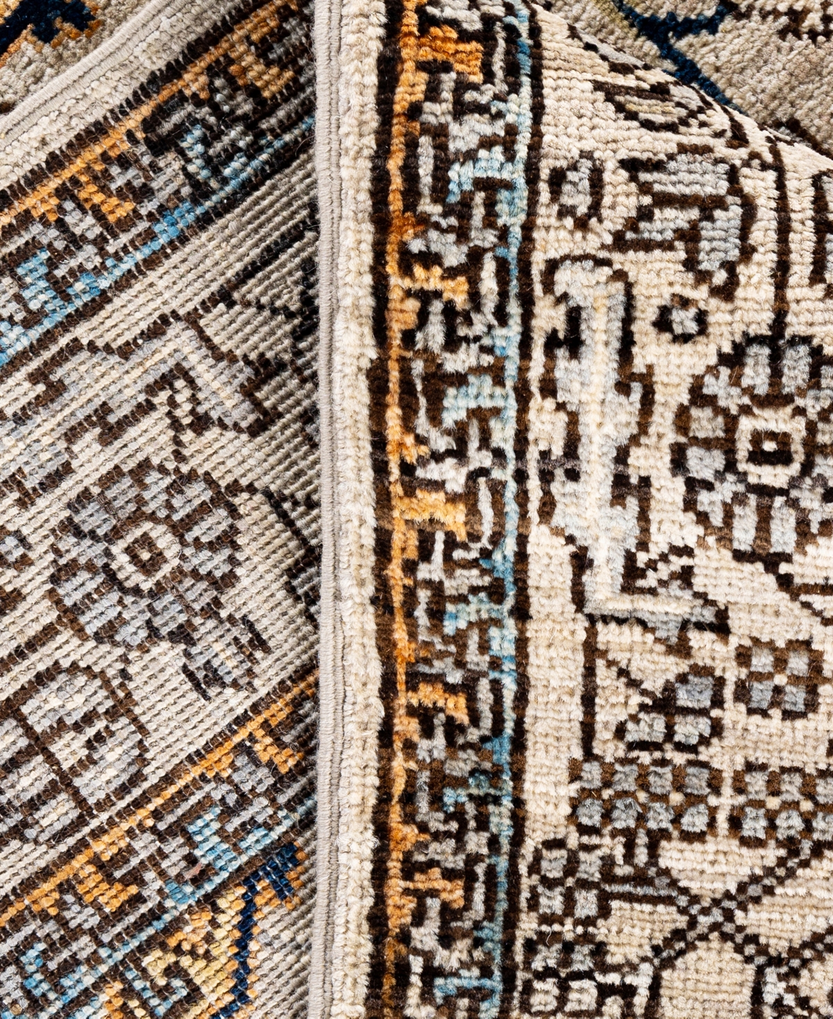 Adorn Hand Woven Rugs Serapi M0103-306 4'x5'9" Area Rug In Gray