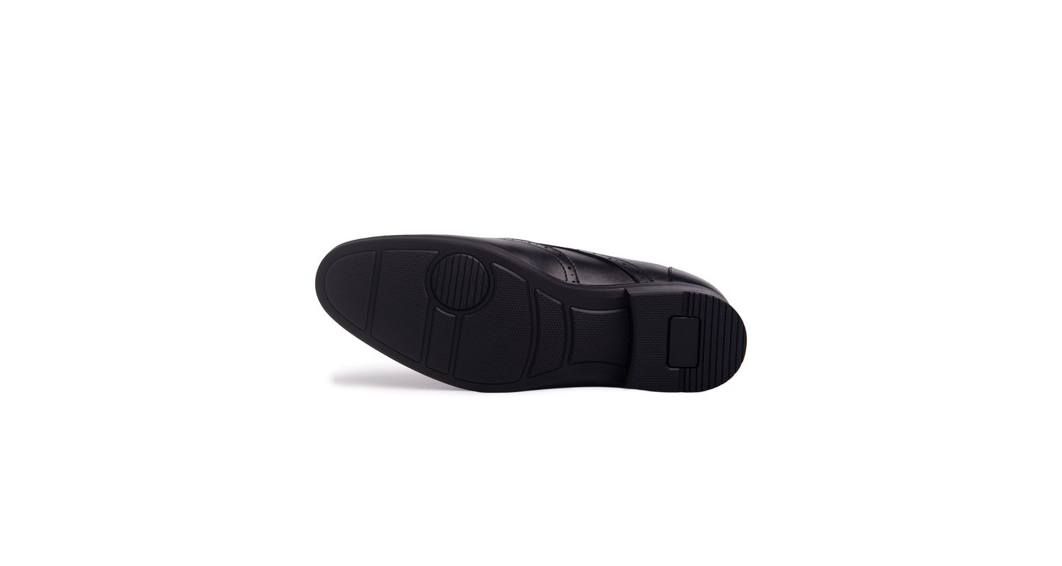 Howard Street Hands-Free Slip On Technology Wingtip Dress Oxfords